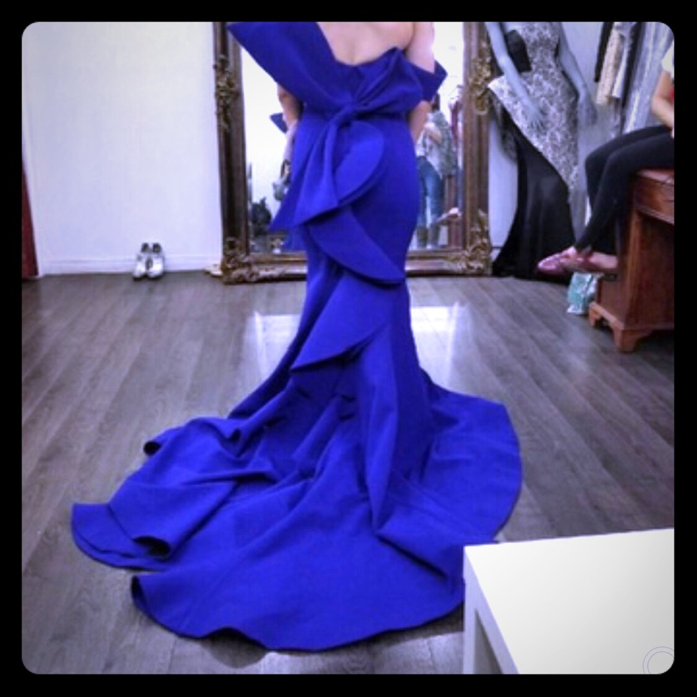 gown/ Dress perfect for prom, engagement, wedding